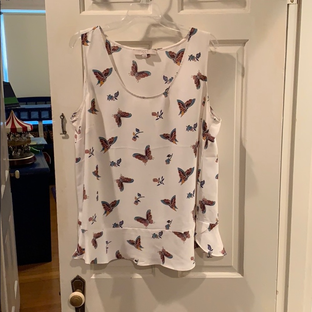 Loft butterfly ruffle tank